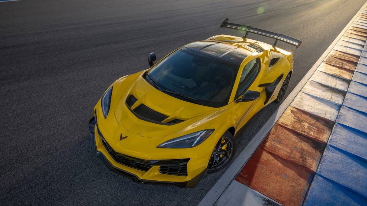 Yellow Corvette Zr1 on Race Track